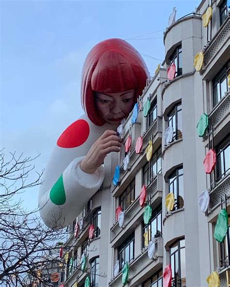 yayoi kusama et louis vuitton|yayoi kusama outfits.